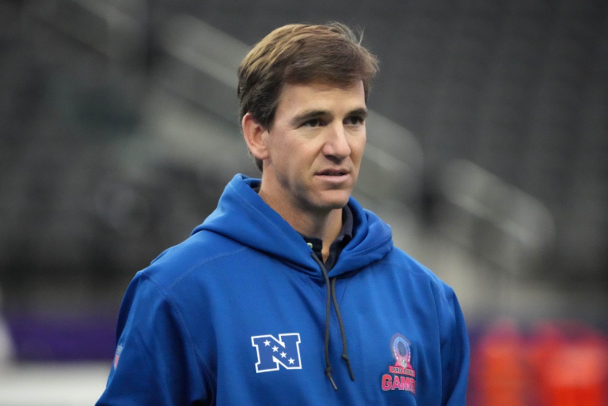 Eli Manning on Chad Powers Future with Hulu Series
